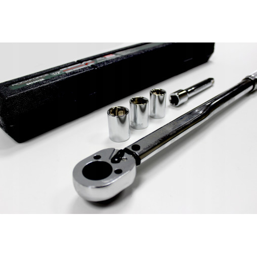 KLUCZ DYNAMOMETRYCZNY 1/2" 40-210Nm +NASADKI ROCKFORCE